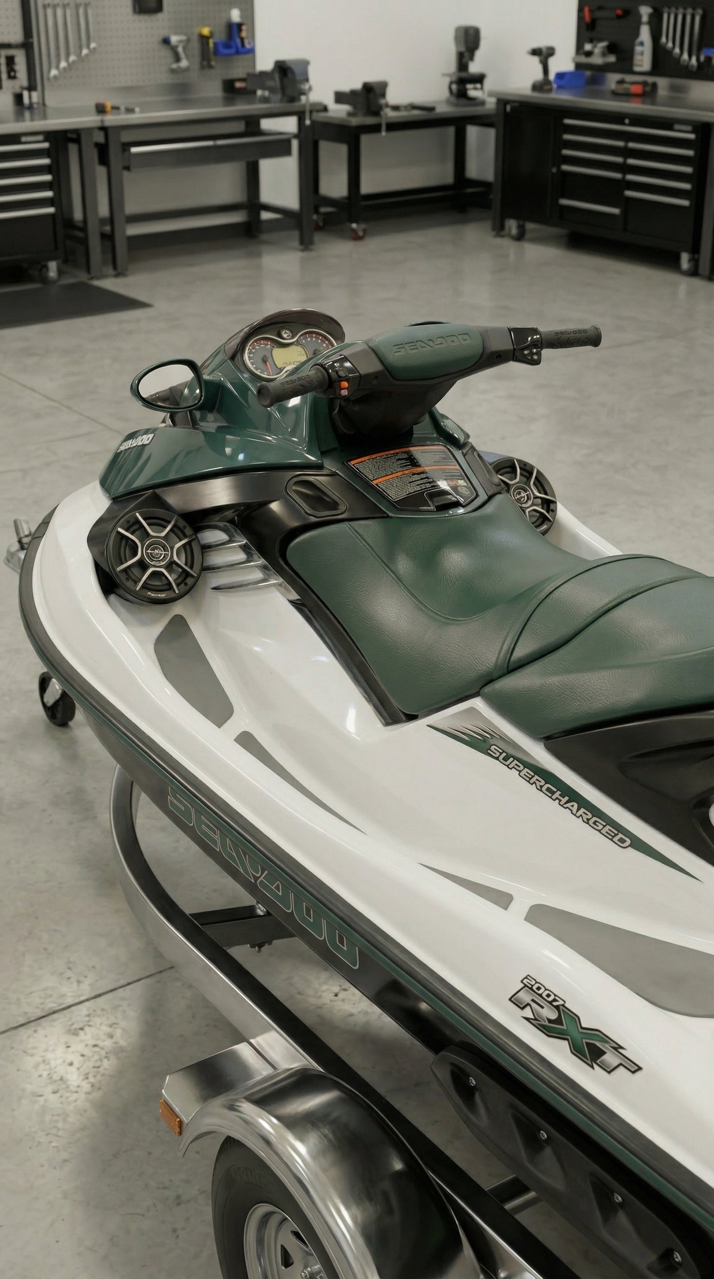 Sea Doo RXT 2007 Speaker Enclosures / pods Audio Systems 6.5"